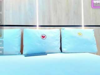 adela-chase webcam