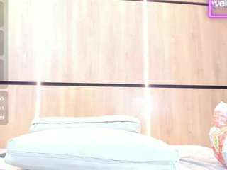 adela-chase webcam