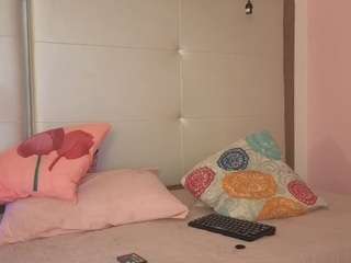 alissonfreckles webcam