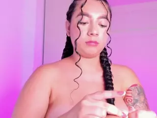 BrianaTaylor's Live Sex Cam Show