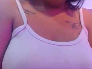 chloee-hott webcam
