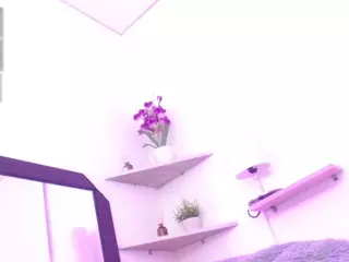 Chloee-Hott's Live Sex Cam Show