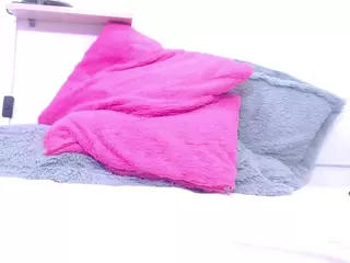Chloee-Hott's Live Sex Cam Show