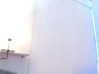 Chloee-Hott's Live Sex Cam Show