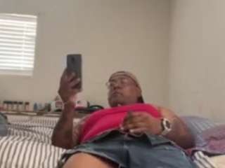 josshybigbooty