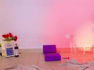 LuxKaroline's Live Sex Cam Show