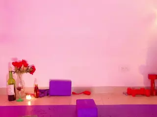 LuxKaroline's Live Sex Cam Show