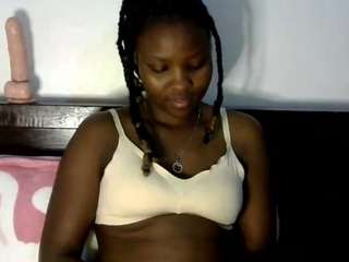 queen-ebony2