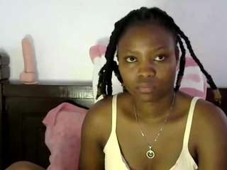 queen-ebony2 webcam