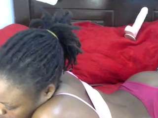 queen-ebony2