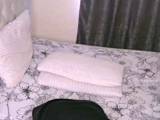 bustycece Tattoo live webcam