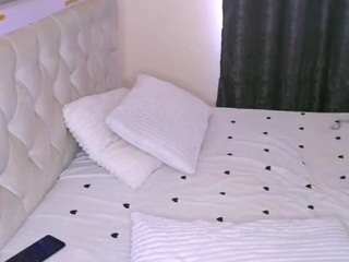 bustycece's CamSoda show and profile