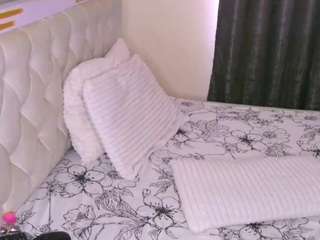 Live stream of bustycece