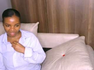 Bustycece live webcam show