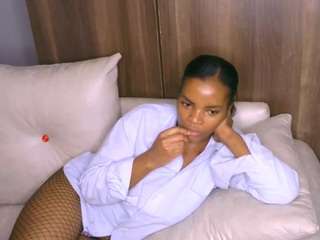 Bustycece live webcam show