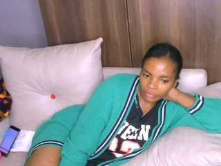 bustycece