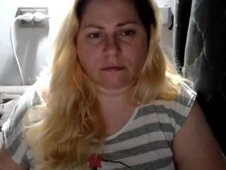 candycream17 Live Webcam on CamSoda