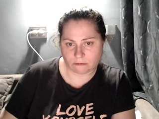 candycream17's CamSoda show and profile