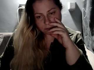 candycream17 live cam profile