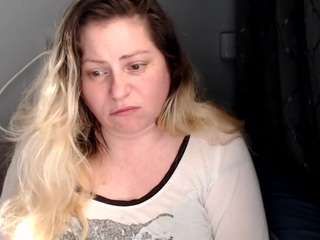 candycream17 Live Webcam on CamSoda