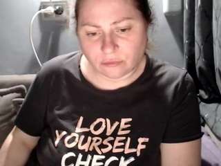 candycream17 live webcam show