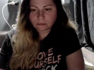 candycream17 live webcam show