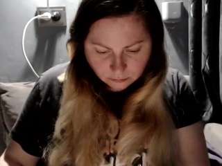 candycream17 live webcam show