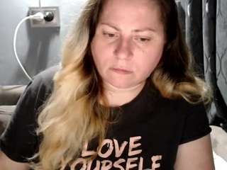candycream17 live webcam show