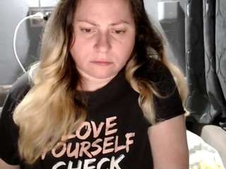candycream17 live webcam show