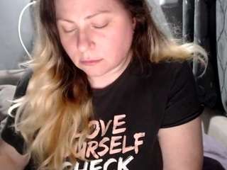 candycream17 live webcam show