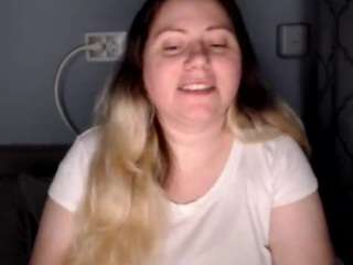 candycream17 webcam model