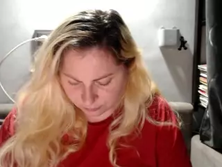 candycream17's Live Sex Cam Show