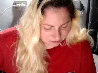 candycream17's Live Sex Cam Show