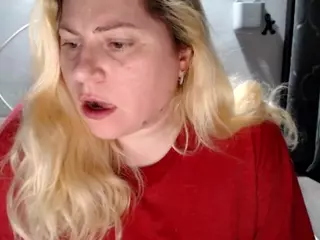 candycream17's Live Sex Cam Show