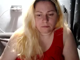 candycream17's Live Sex Cam Show