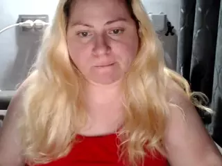 candycream17's Live Sex Cam Show