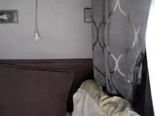 candycream17's Live Sex Cam Show