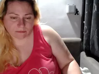 candycream17's Live Sex Cam Show