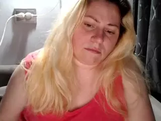 candycream17's Live Sex Cam Show