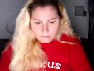 candycream17's Live Sex Cam Show