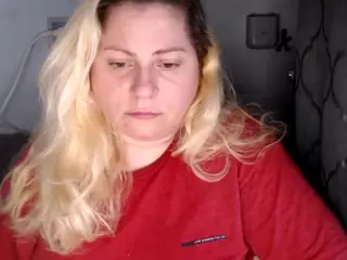 candycream17's Live Sex Cam Show