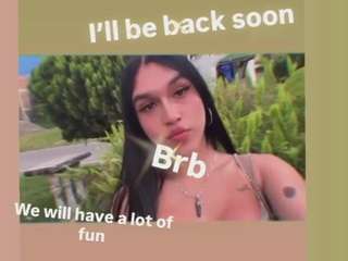 kortneyhills1 webcam