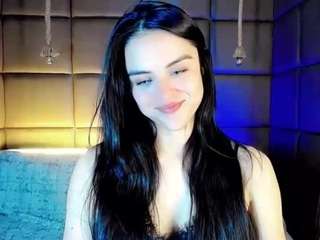 angelaa-gill