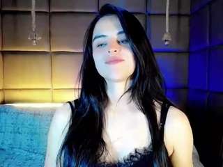 angelaa-gill