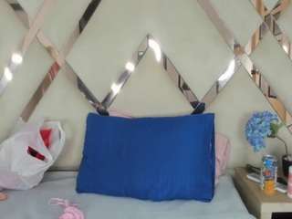 Live webcam model ariht on Soda Cams