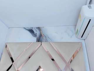 ariht live webcam show