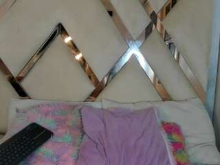 Ariht live webcam show