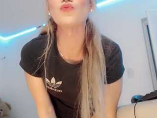 nicoledollts