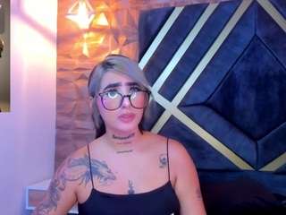 alahia-dangelo from CamSoda is Freechat