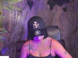 alahia-dangelo webcam model